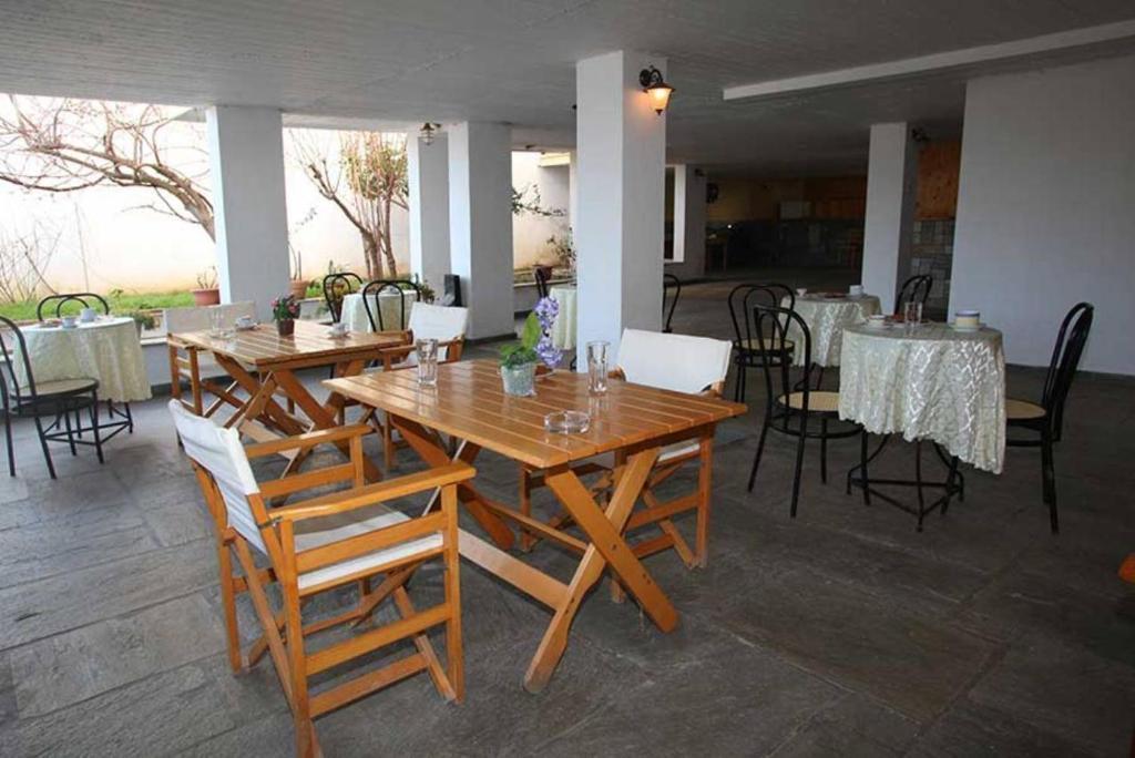 Hotel Aggeliki Скопелос Экстерьер фото