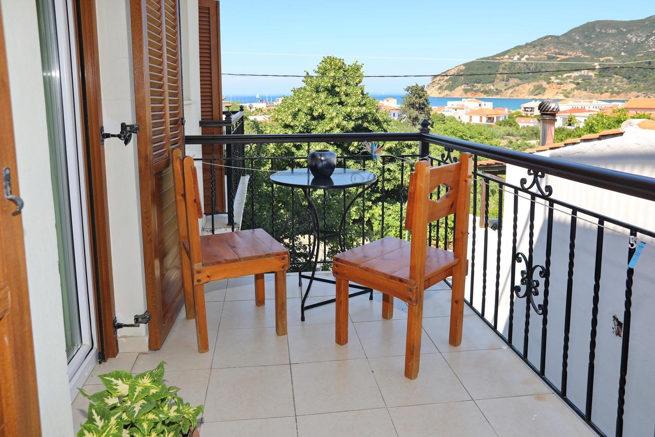 Hotel Aggeliki Скопелос Экстерьер фото