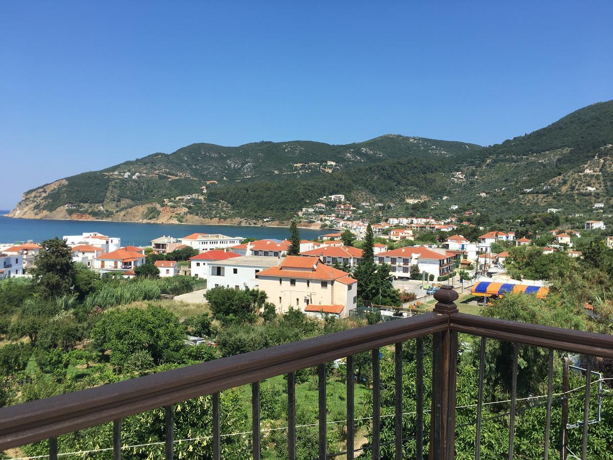 Hotel Aggeliki Скопелос Экстерьер фото